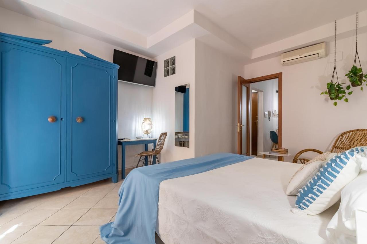 Down Town Blue Apartment La Spezia Exterior foto